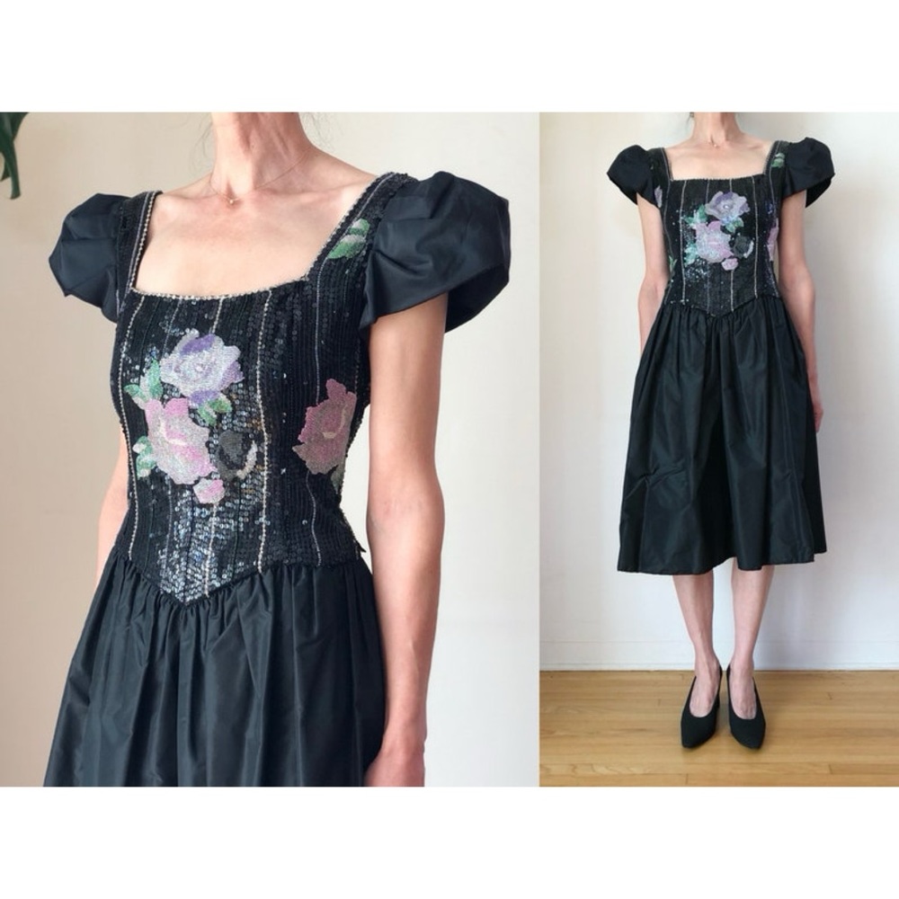 Vintage 1980s Richilene Hand Beaded & Sequin Dress - Size M/ 6?